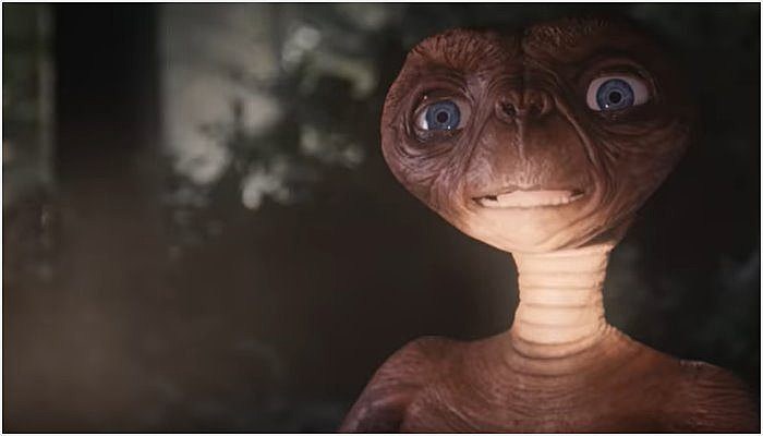 ET The extraterrestrial, henry thomas, xfinity