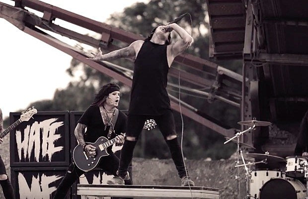 Escape_The_Fate_-_Just_A_Memory_video_620-400