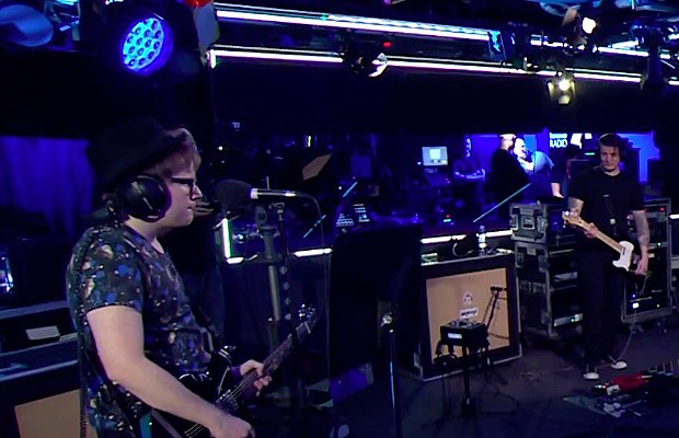 Fall_Out_Boy_-_BBC_Radio_1_620-400