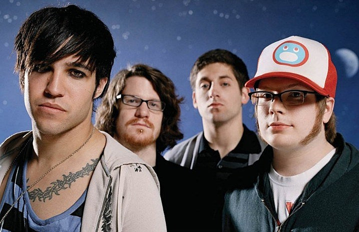 Fall_Out_Boy_2005_717x463