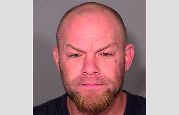Five_Finger_Death_Punch_-_Mug_shot_620-400