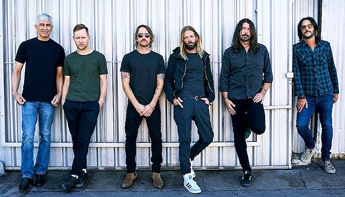 Foo Fighters-min