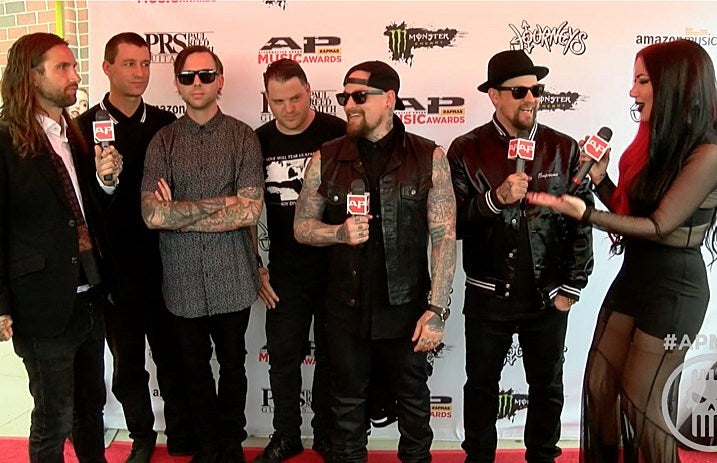 GoodCharlotte-2016redcarpet