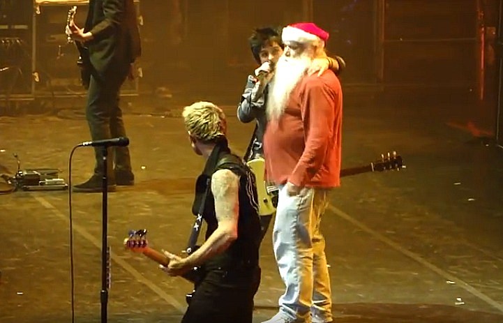 Green_Day_Santa_Claus