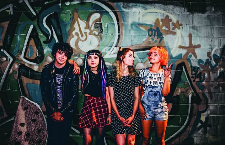 Hey_Violet_Litho_photo