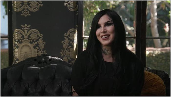 Kat Von D, leaves makeup company