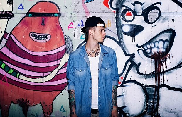 MachineGunKelly-2012