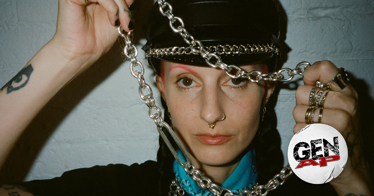 Johnny valentine chains