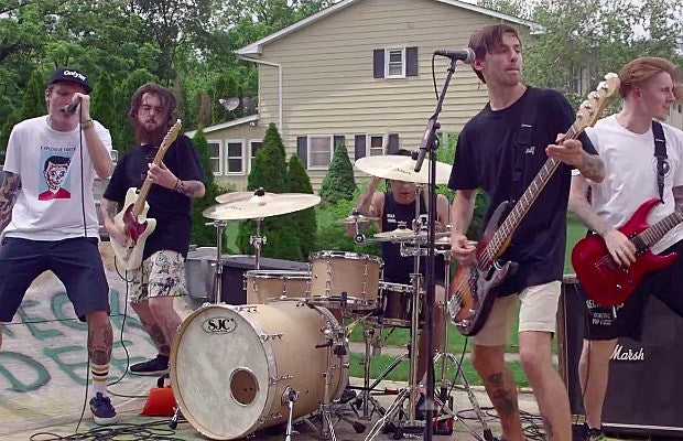 Neck_Deep_-_Gold_Steps_video_620-400