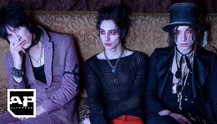 PALAYE ROYALE-2018-altpress