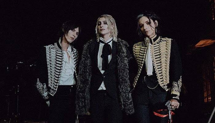 Palaye Royale-min