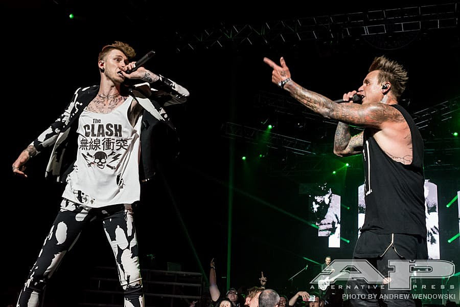 Paparoach_APMASPerformance_AndrewWendowski-1011