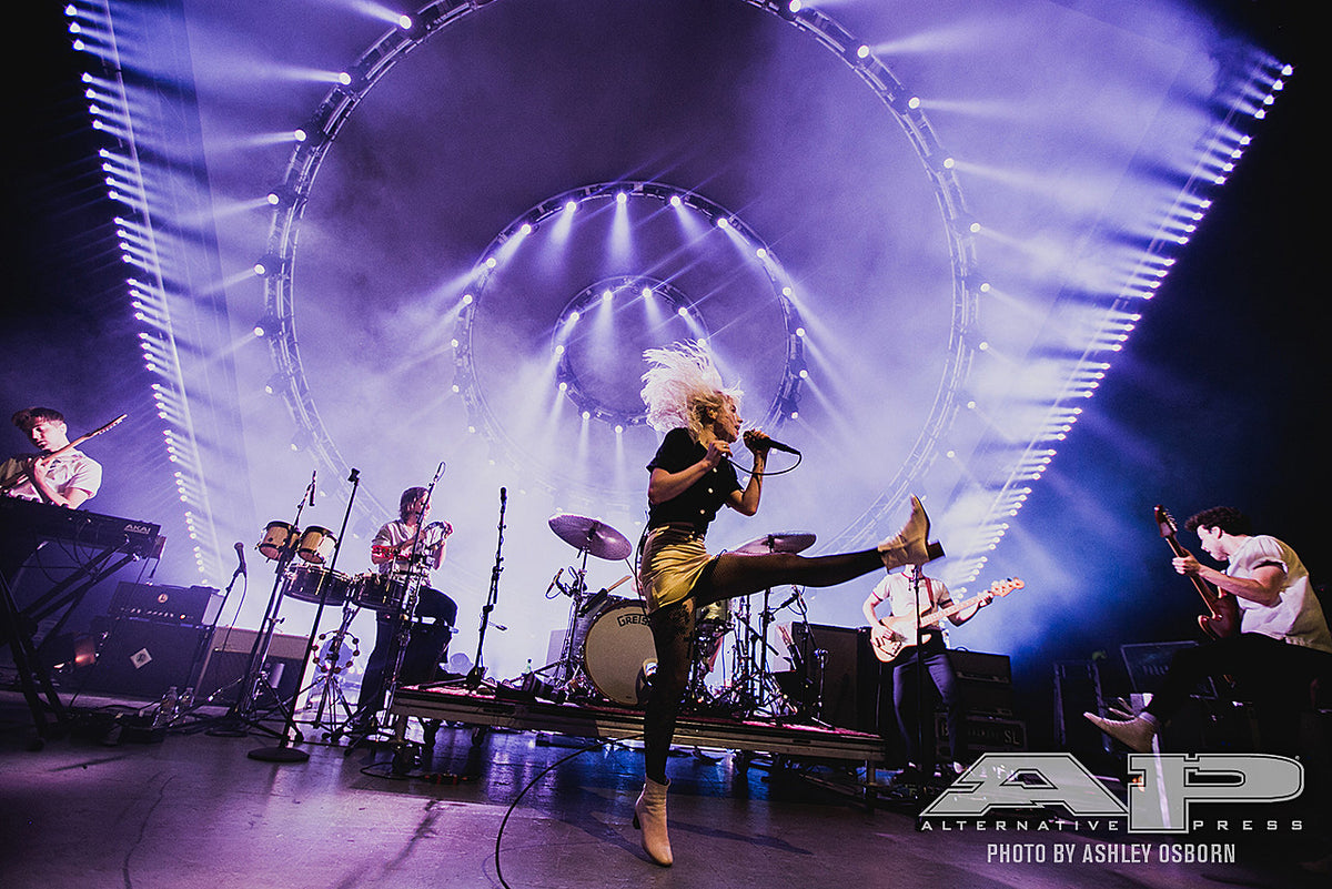 Paramore_AO_01