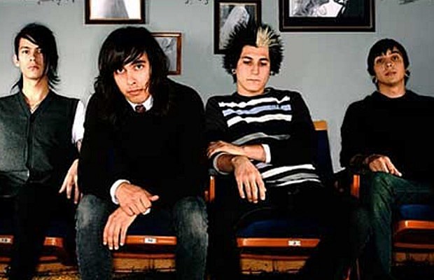 Pierce_The_Veil_-_Old