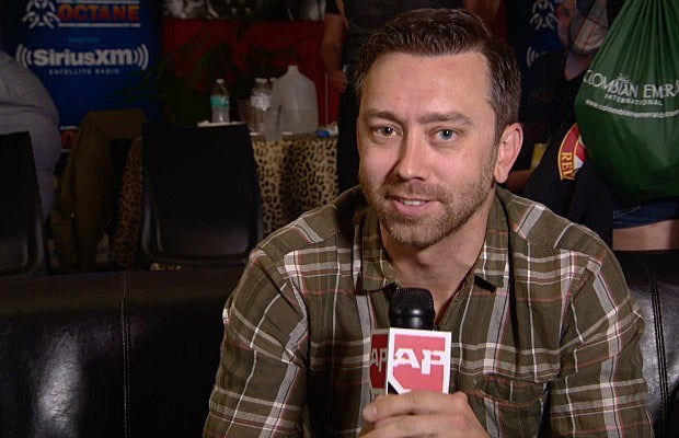 RiseAgainst-APTV2015