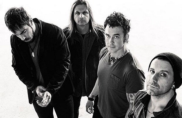 Saint_Asonia_-_2015_620-400