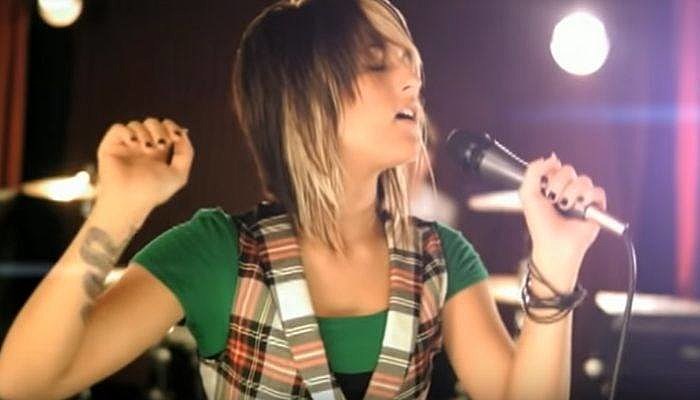 Cassadee Pope, Hey Monday