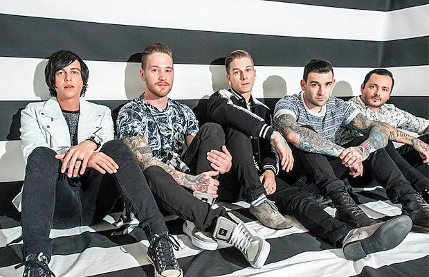 Sleeping_With_Sirens_-_2015_620-400