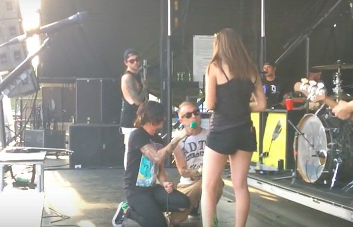 Sleeping_With_Sirens_-_marriage_proposal