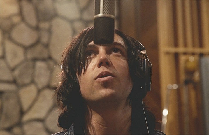 Sleeping_With_Sirens_studio_header