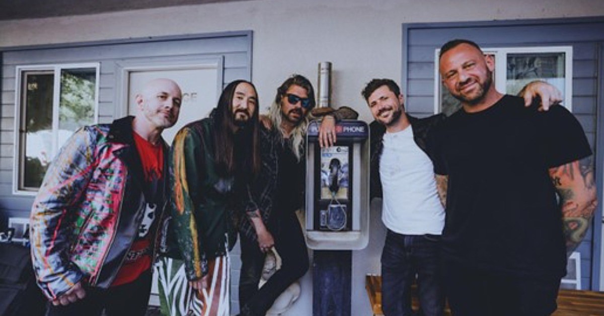 steve aoki taking back sunday just us two