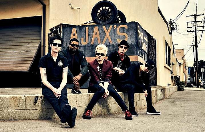 Sum_41_-_Aug_2016