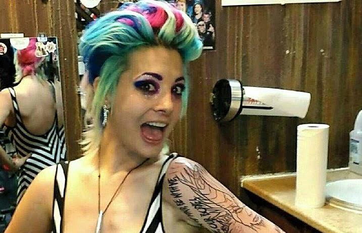 Tera_Wray_Static