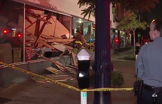 Thrift_store_collapse_-_News_620-400
