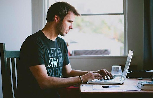 To_Write_Love_On_Her_Arms_-_Jamie_Tworkowski_620-400