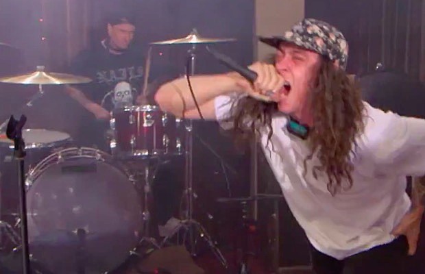 Trash_Talk_-_shock_collars_live_2015