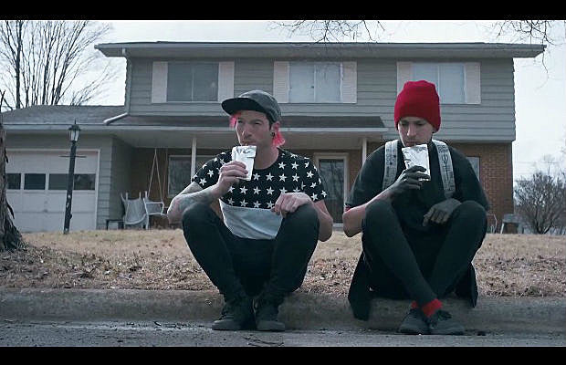 TwentyOnePilots-StressedOut15