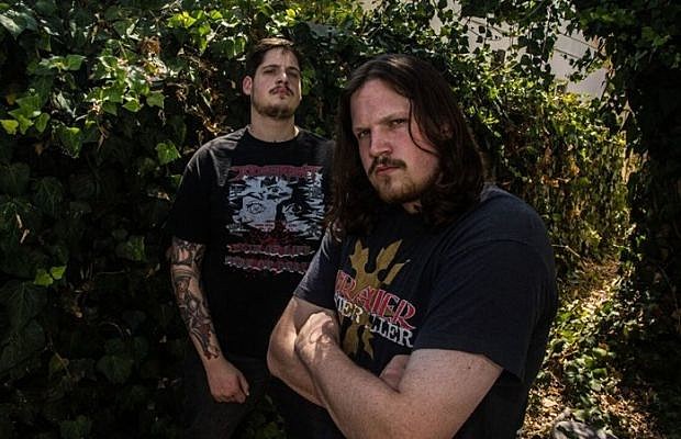 Twitching_Tongues_-_2015_620-400