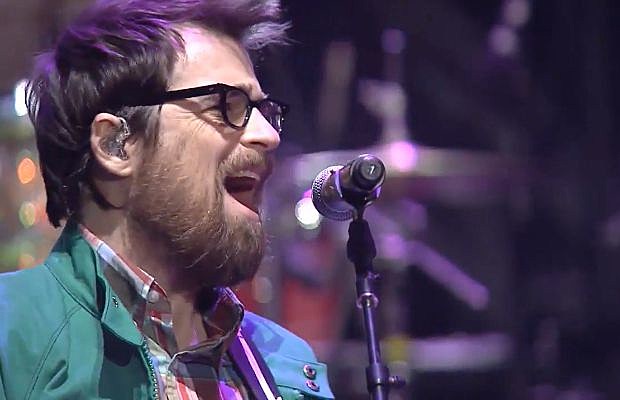 Weezer-APMAs2015