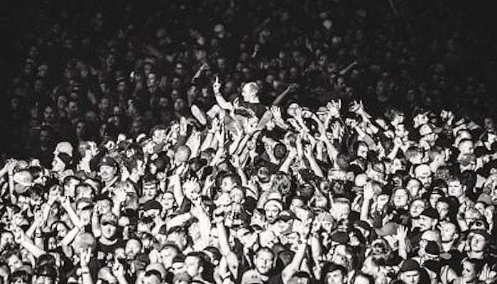 Types of crowds Crowd Surf