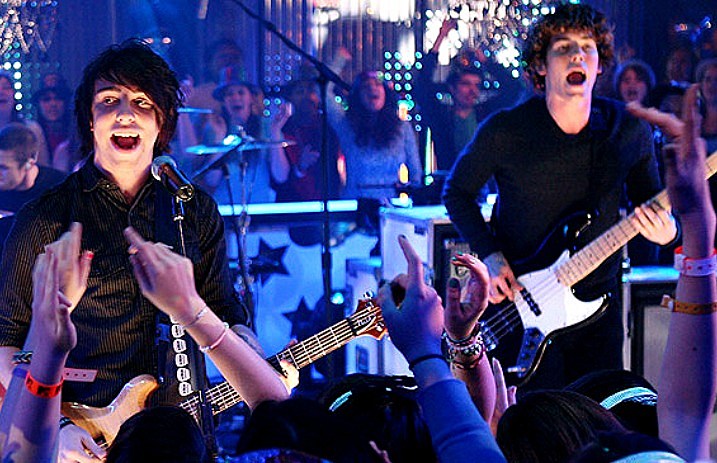 New Year’s Eve all time low