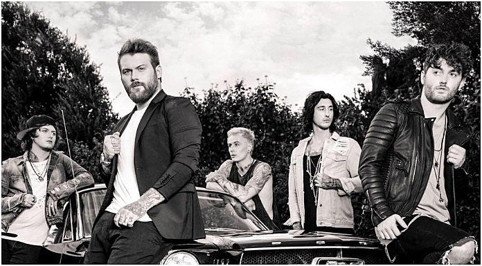 Photo by: Asking Alexandria/Facebook