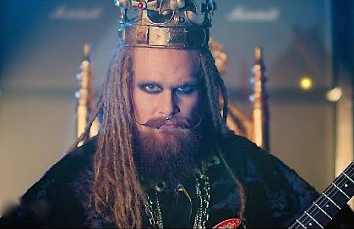 avatar_a_statue_of_the_king_video_screenshot