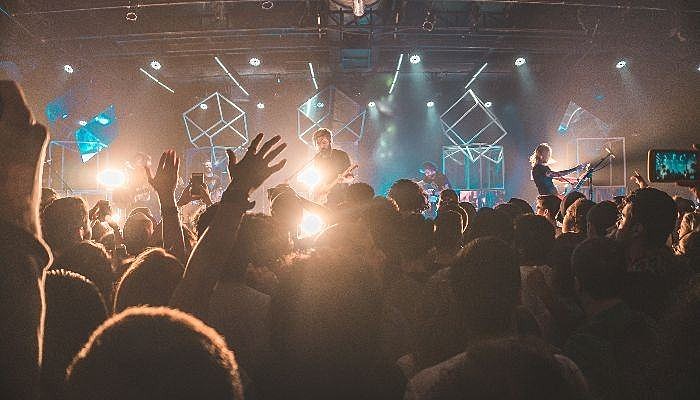 fake band names moshing crowdsurfing