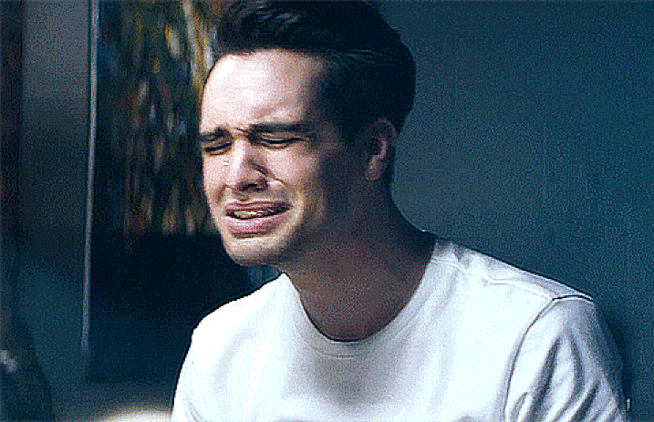 brendon_urie_crying_gif