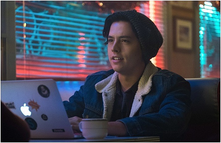 cole_sprouse_twitter_