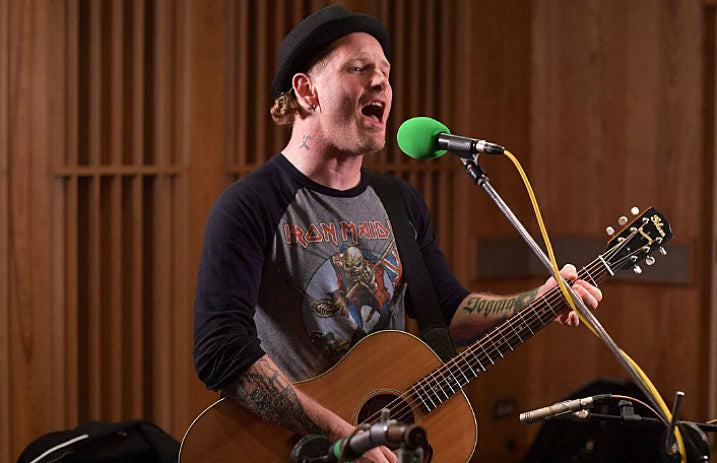 coreytaylor_acoustic_2017