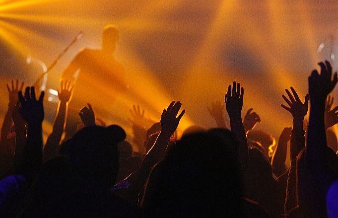 crowd_audience_credit_Edward_Cisneros_Unsplash