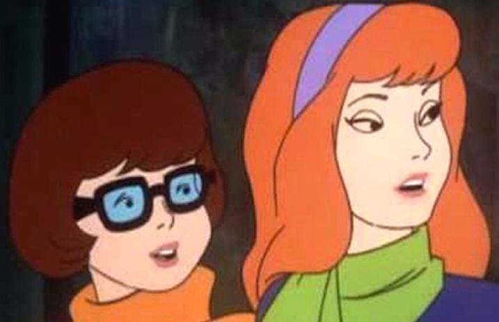 daphne_and_velma_scooby_doo