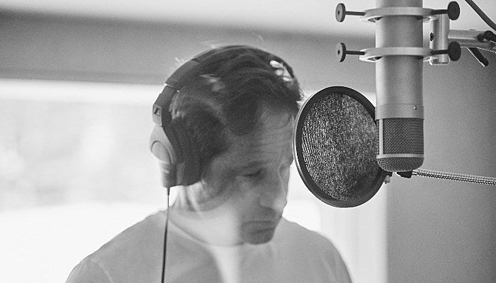 David Duchovny 'Gestureland' interview