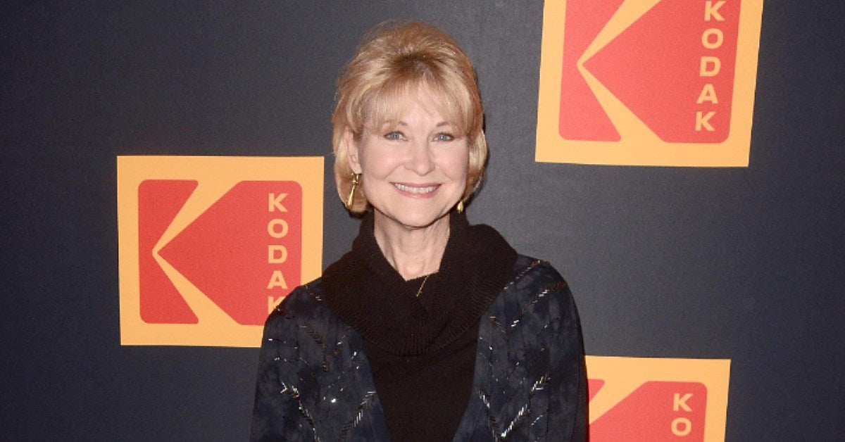 dee-wallace-the-munsters