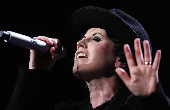 dolores_oriordan_cranberries