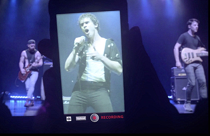 don_broco_technology_music_video_screenshot