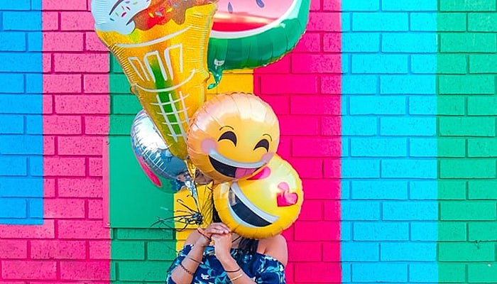 emoji balloons