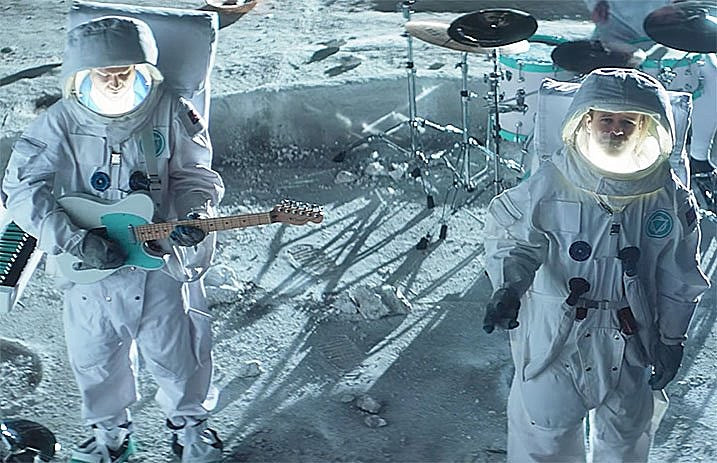 enter_shikari_the_sights_music_video