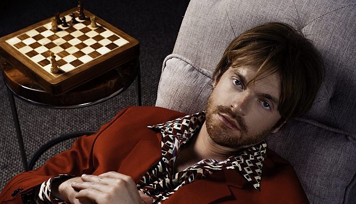 FINNEAS